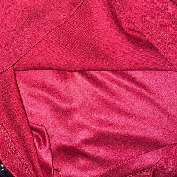 Carmen Marc Valvo Dark Red Midi Dress - Picture 10 of 16